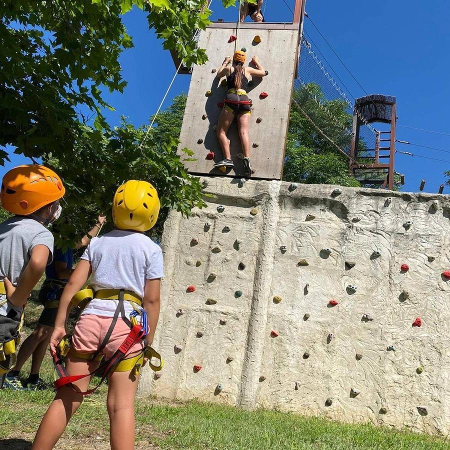 Complejo Turistico Las Canadas Casas De Campo- Actividades Gratuitas Todos Los Fines De Semana Banos De Montemayor Exterior photo